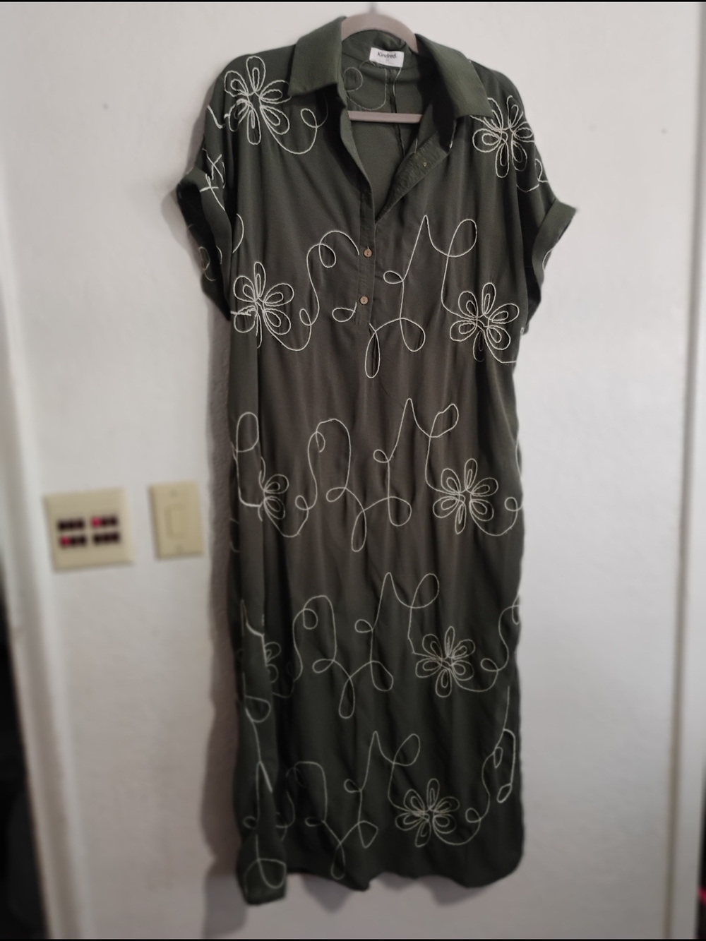 Relaxed Olive Green Maxi Dress with White Floral Stitching